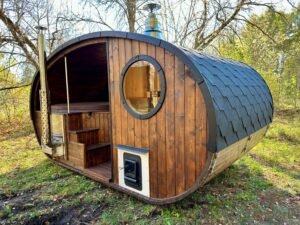 Sauna de jardín con jacuzzi exterior (1)