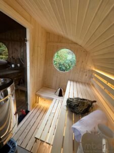 Sauna de jardín con jacuzzi exterior (10)