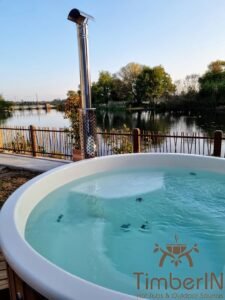 Fűthető üvegszálas dézsafürdő 4 – 6 személyes – timberin rojal (1)
