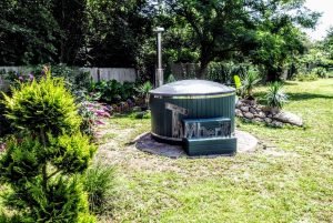 WELLNESS NEULAR SMART Scandinavian Hot Tub No Maintenance Required (3)
