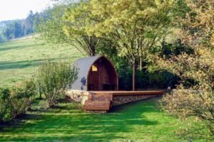 Aussensauna gartensauna iglu pod mit holzofen elektrisch 1 scaled
