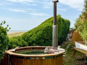 Jacuzzi exterior de madera (2)