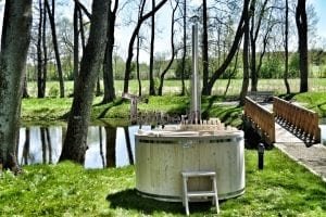 Wooden hot tub basic model made of siberian spruce larch 27
