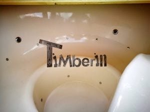 Outdoor fiberglass hot tub with integrated heater Wellness Deluxe 1