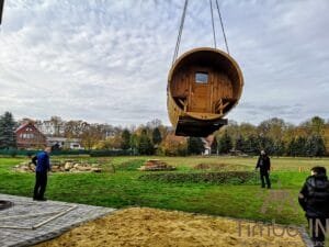 Outdoor barrel sauna (3)