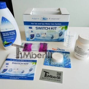 Set para mantenimiento de agua para jacuzzis exteriores.