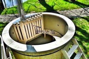Wood fired hot tub for garden. Includes sand filtration 2 LED and wall insulation 11