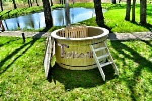 Wood fired hot tub for garden. Includes sand filtration 2 LED and wall insulation 7