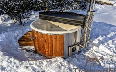 Bañera de hidromasaje de madera con quemador de leña integrado – reseña