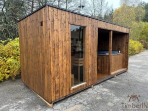 Sauna de jardín moderna con jacuzzi (7)