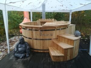 TimberIN Nordic™ Deluxe – jacuzzi exterior de madera – foto de cliente